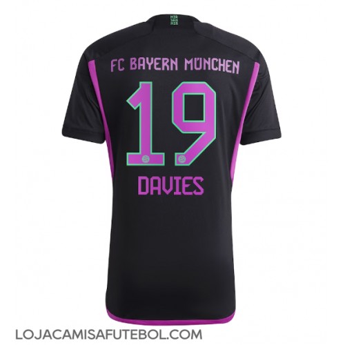 Camisa de Futebol Bayern Munich Alphonso Davies #19 Equipamento Secundário 2023-24 Manga Curta